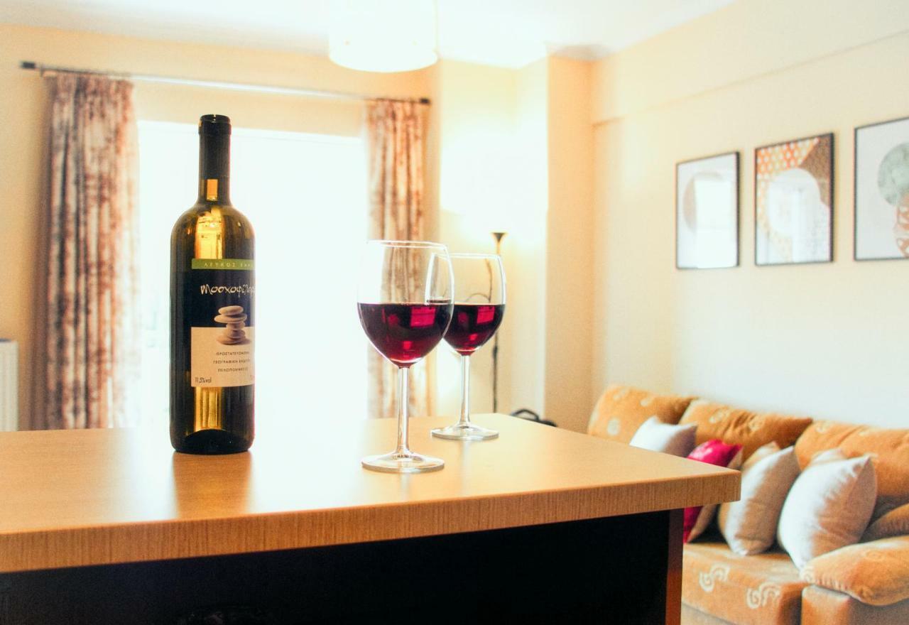 Charming Apartment Near Athens Center And The Sea 외부 사진