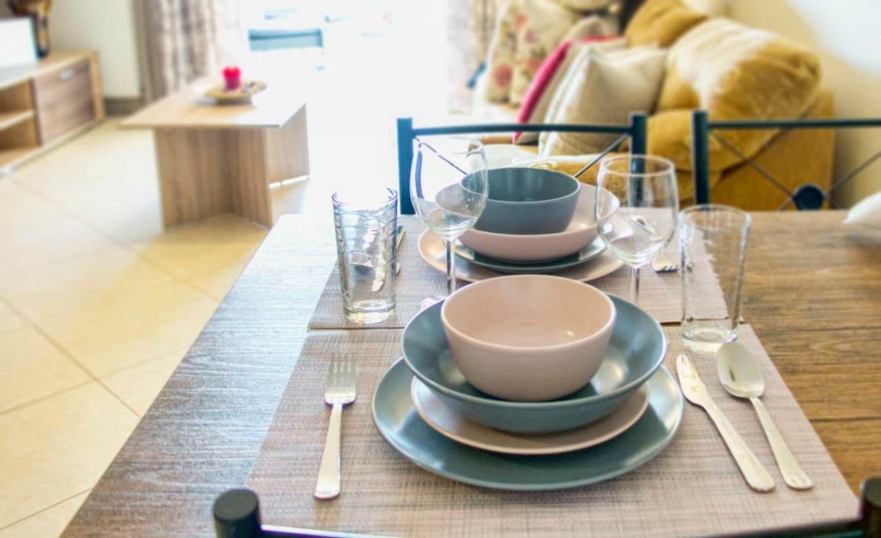 Charming Apartment Near Athens Center And The Sea 외부 사진